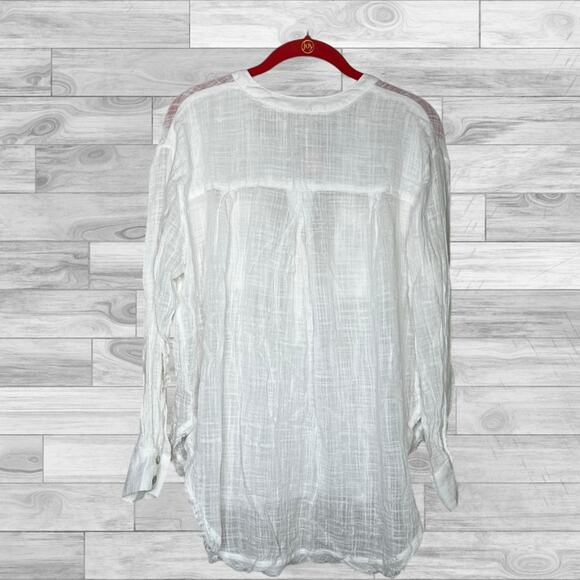 Free People Womens Talk To Me Crinkled Henley Shirt, medium - Picture 6 of 8